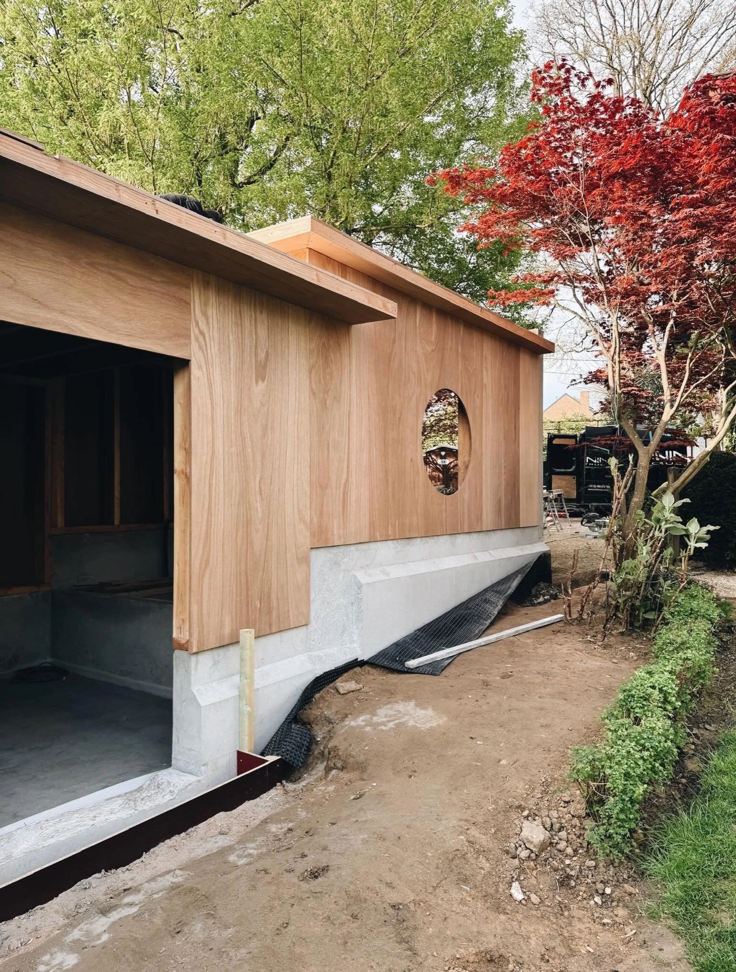 Wood, light and Japanese influences